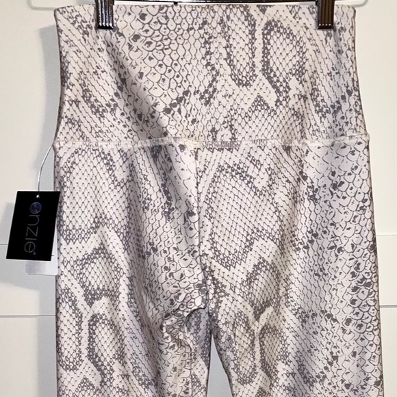 Onzie - snake skin print leggings Size S - Picture 8 of 8